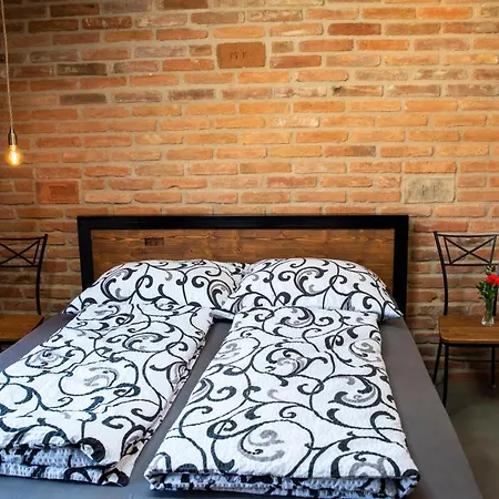 Quarto em Acomodações Particulares Ecitlav - *