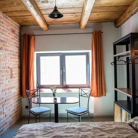 Quarto em Acomodações Particulares Ecitlav - *